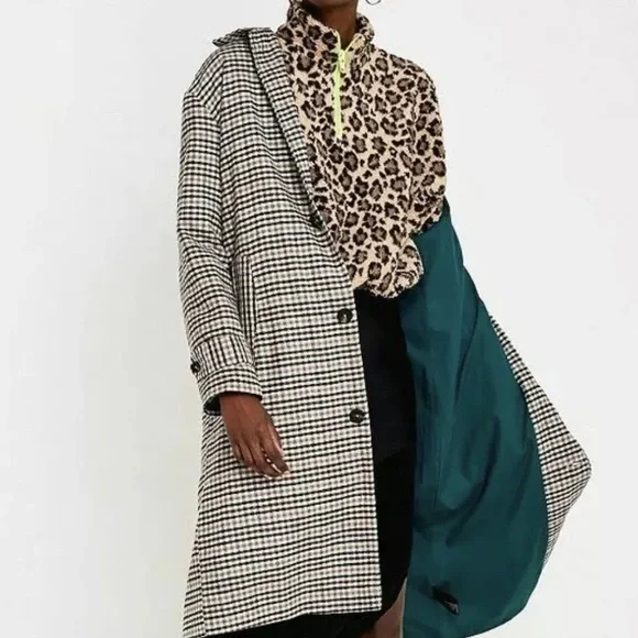 Urban Outfitters Fleece Crop Jumper Brown Beige Mix Leopard Print Neon Zip - Picture 4 of 14